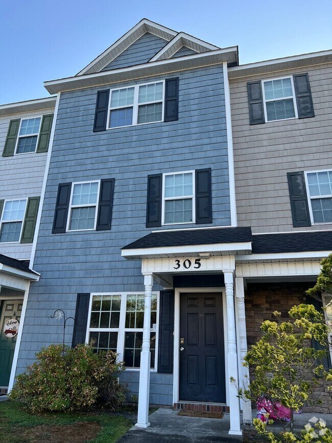 The Village at the Glen Apartments for Rent with Washer & Dryer