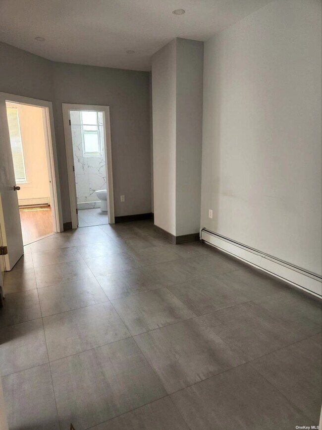 Foto del edificio - 2340 E 24th St