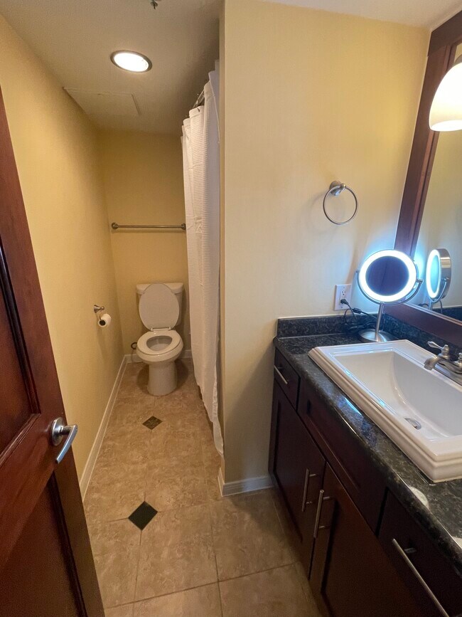 Foto del edificio - 3525 Sage Rd