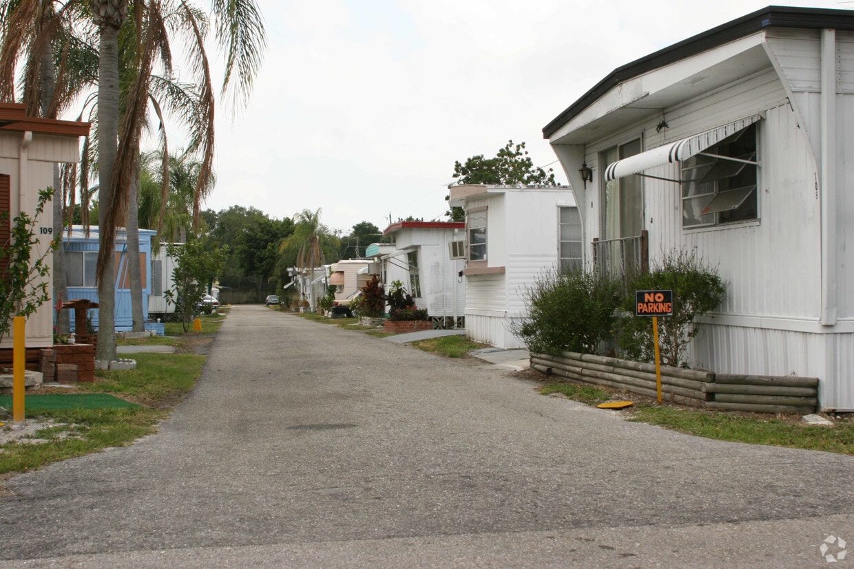 Aloha Mobile Home Park Apartments Sarasota Fl Apartments Com