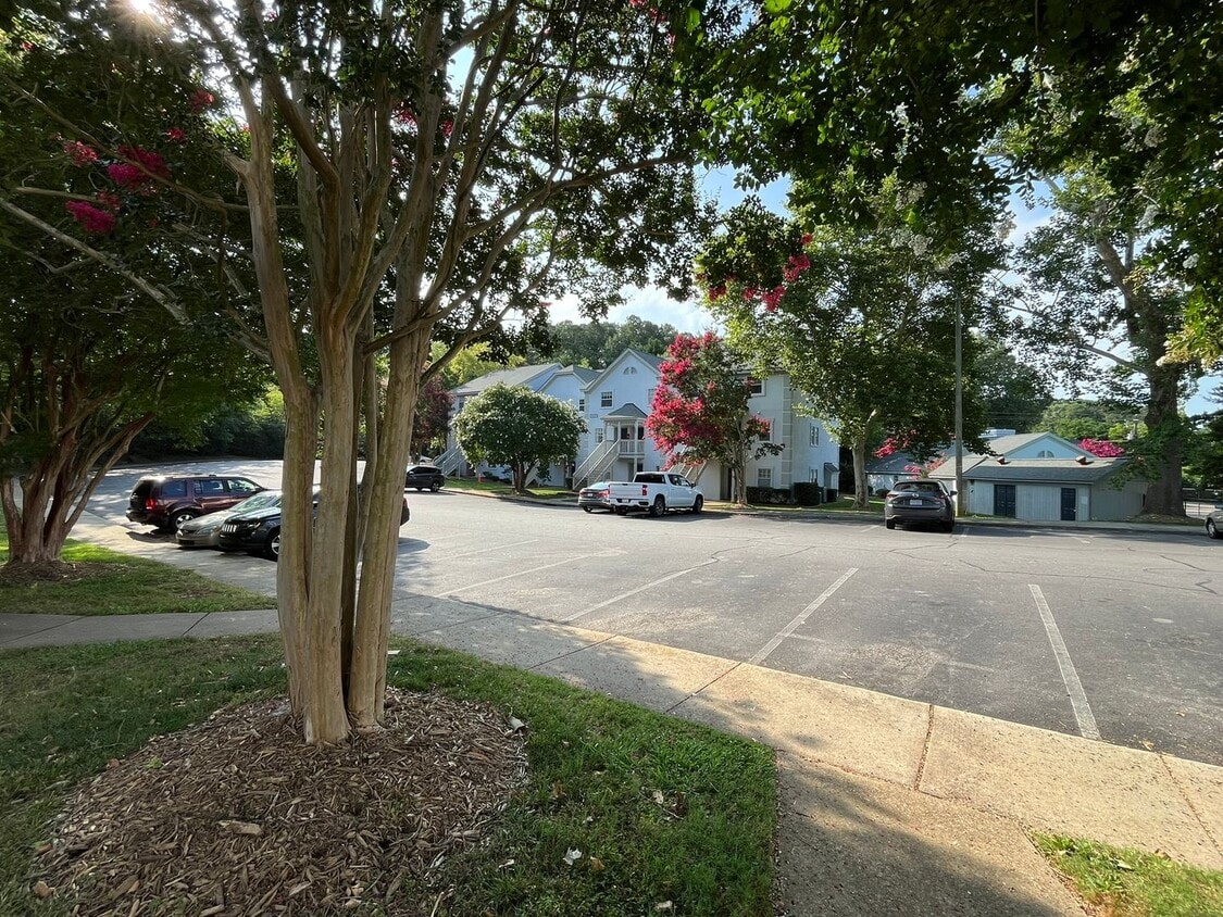 Building Photo - **COMING SOON** Newly Remodeled 2BD, 2.5BA Raleigh Condo Walking Distance to NC State Campus