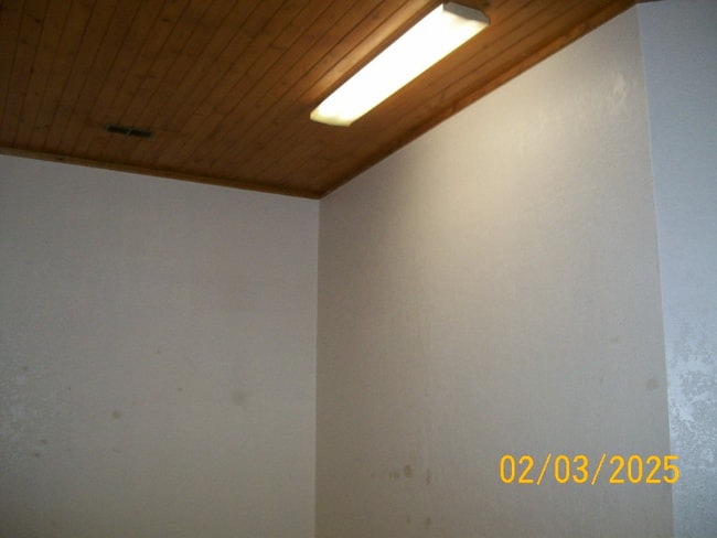 Building Photo - 528 N M St