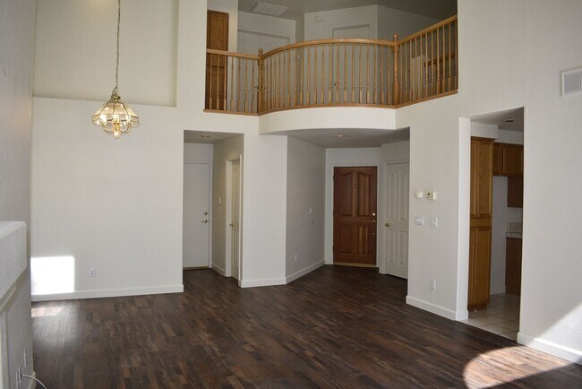 Foto del edificio - 5413 San Carlos Way