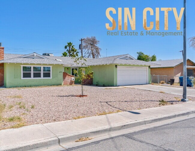 Foto del edificio - "Charming 4-Bedroom Retreat in Las Vegas –...