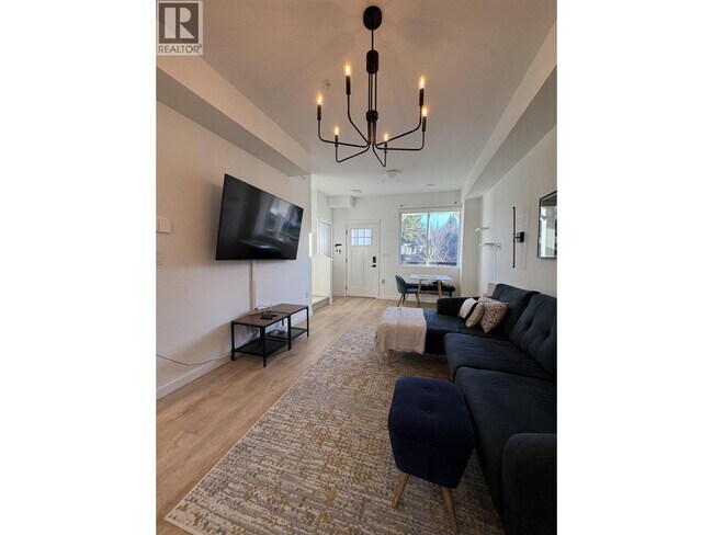 Building Photo - 24951-24112 112 Ave