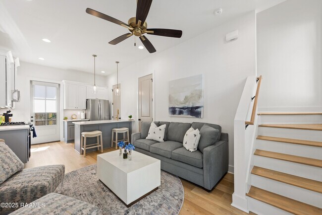 Foto del edificio - 204 Steiner Oaks