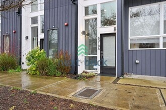 Building Photo - 6319 34th Ave SW