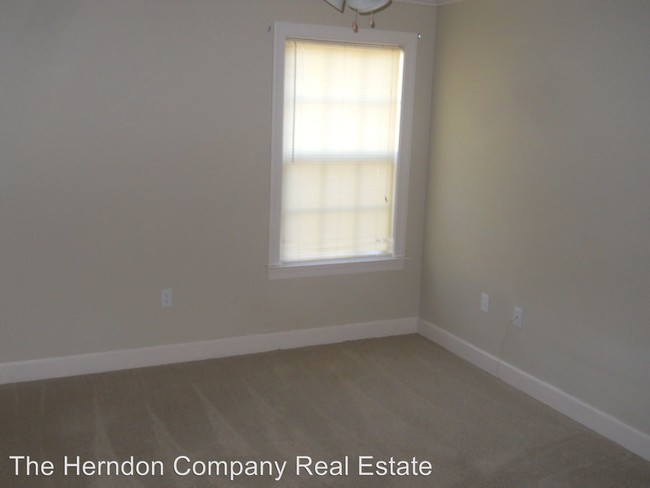Foto del edificio - 3406 N Forrest St