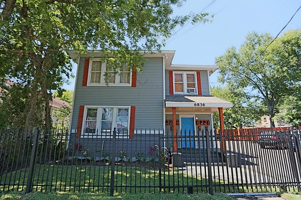 Primary Photo - 6836 Avenue C