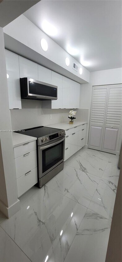 Foto principal - 500 NE 2nd St
