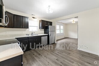 Building Photo - 1306 Woodlawn Ave