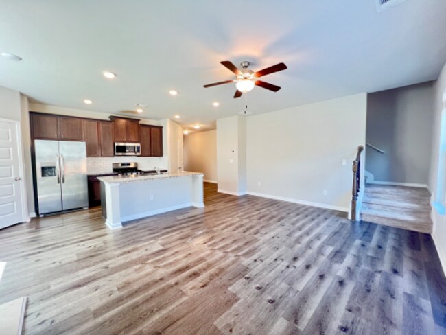 Foto del edificio - 3705 Prospect Point Dr