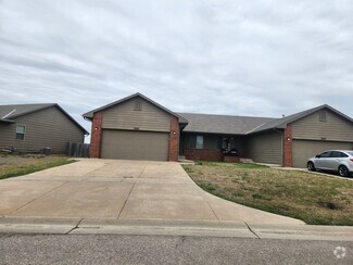 Building Photo - 5645 N Lycee St