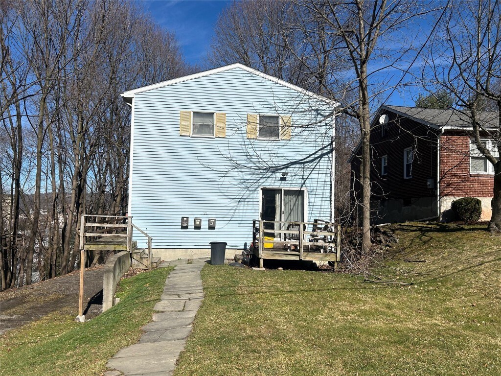 Primary Photo - 21 Phinn Ave