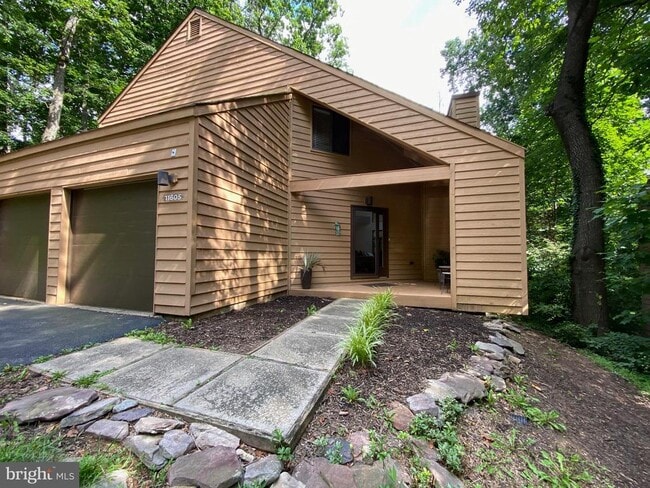 Building Photo - 11605 Brandon Hill Way
