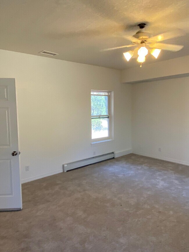 21 Sedillo Canyon Rd, Tijeras, NM 87059 House Rental in Tijeras, NM