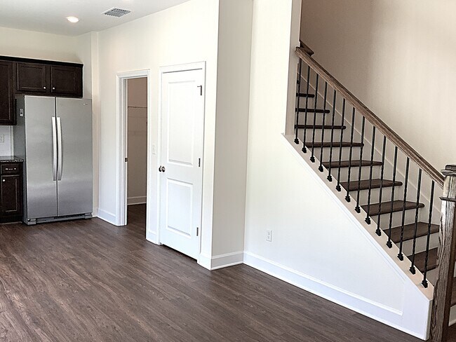 Foto del edificio - 10316 Riverwalk Ct