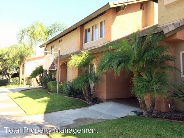 Primary Photo - 2 br, 2.5 bath House - 1043 Estes Street
