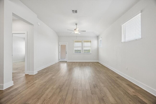 Building Photo - 8503 McKamy Dr