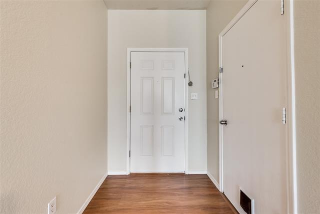 Foto del edificio - 6408 Bay Lake Dr
