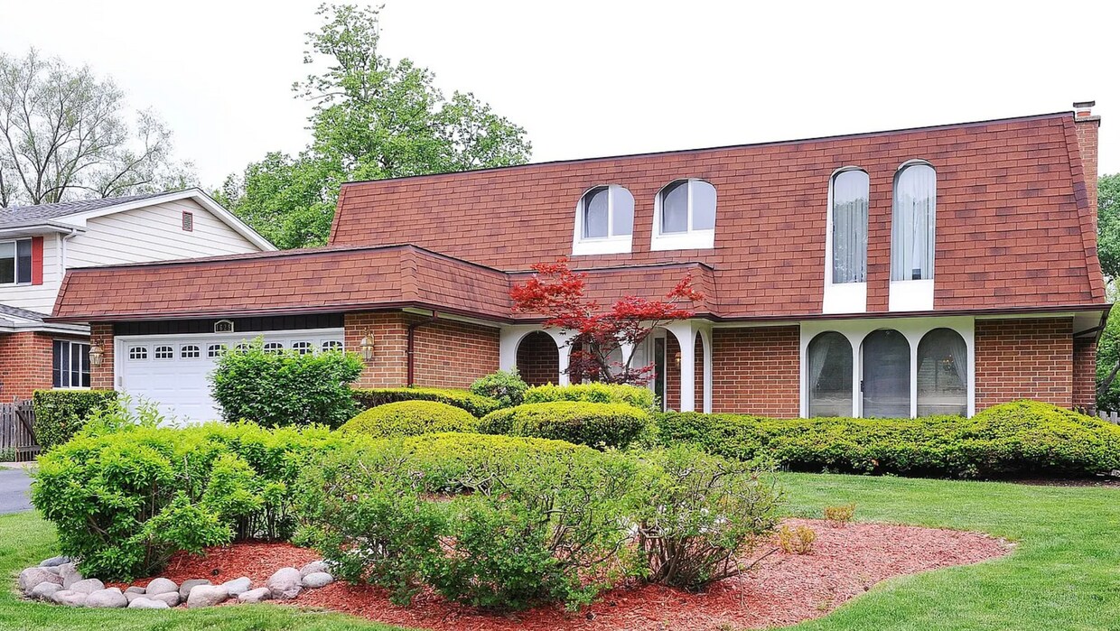 1629 Brighton Ct, Northbrook, IL 60062 House Rental in Northbrook, IL