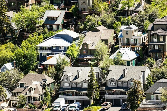 Foto del edificio - 361 Ontario Ave