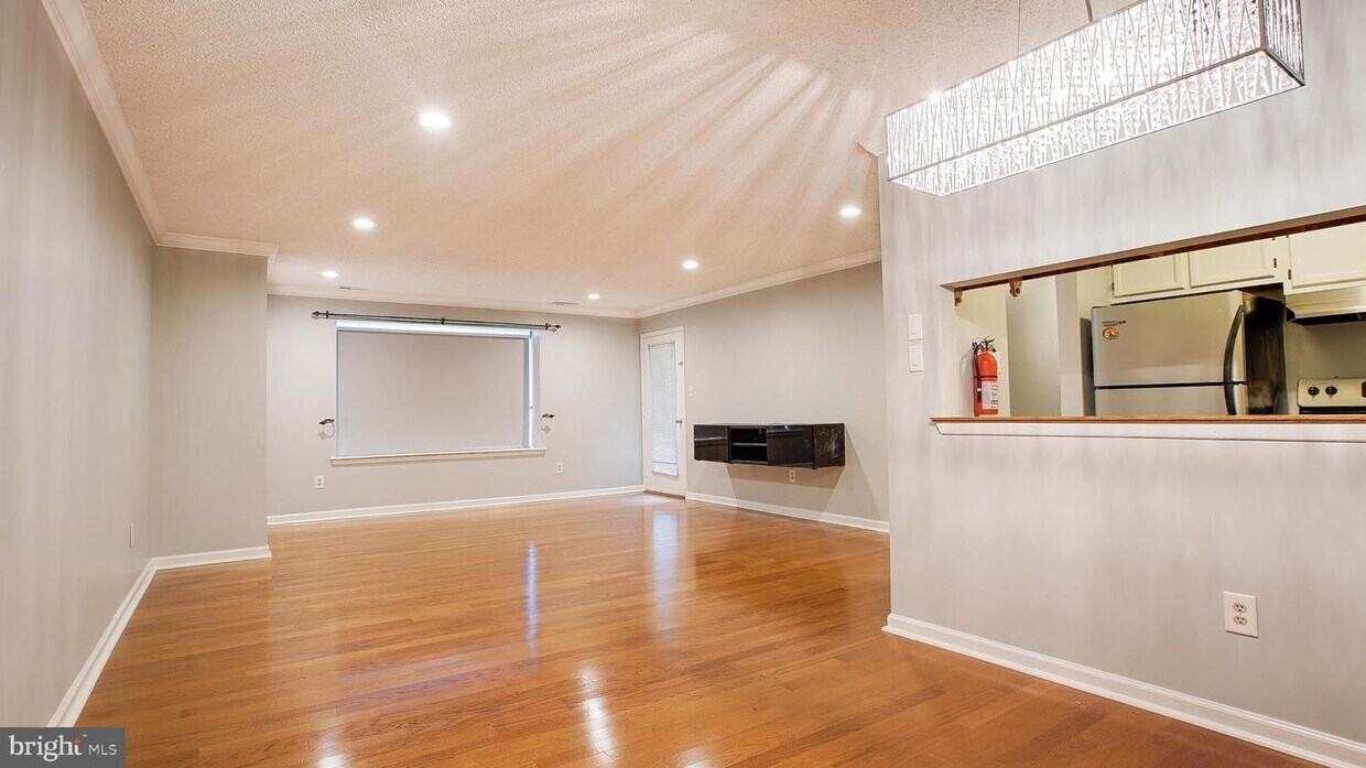 Foto principal - 4418A Aberdeen Dr