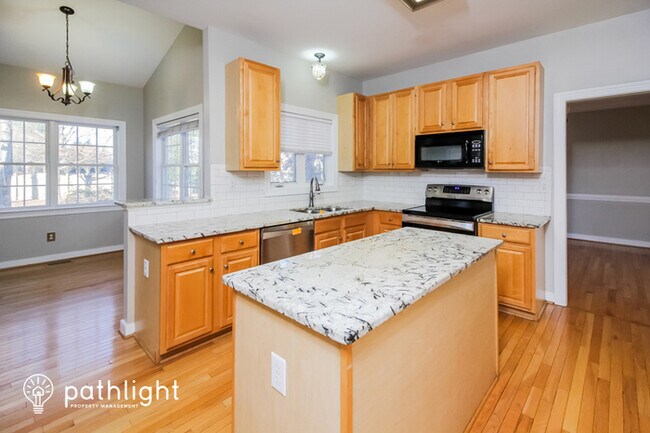 Building Photo - 1413 Hawkins Wood Circle