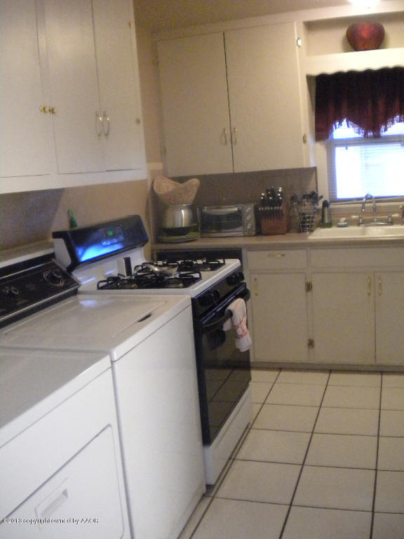 Foto del edificio - Adorable 2bedroom 1bath 1 car garage home
