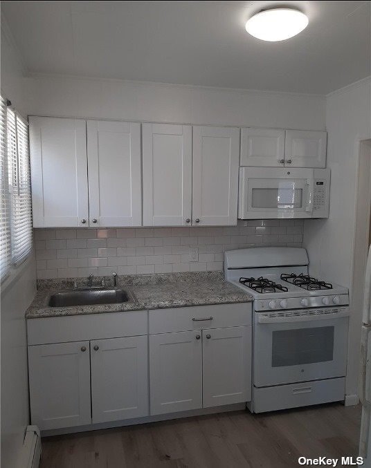 Foto del edificio - 98 Indiana Ave