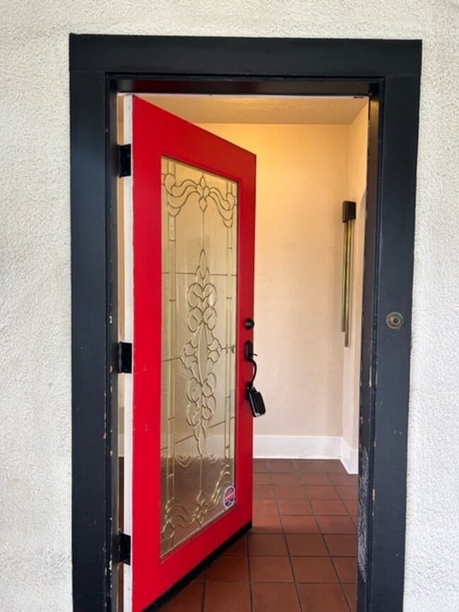 Foto del edificio - 2520 H St