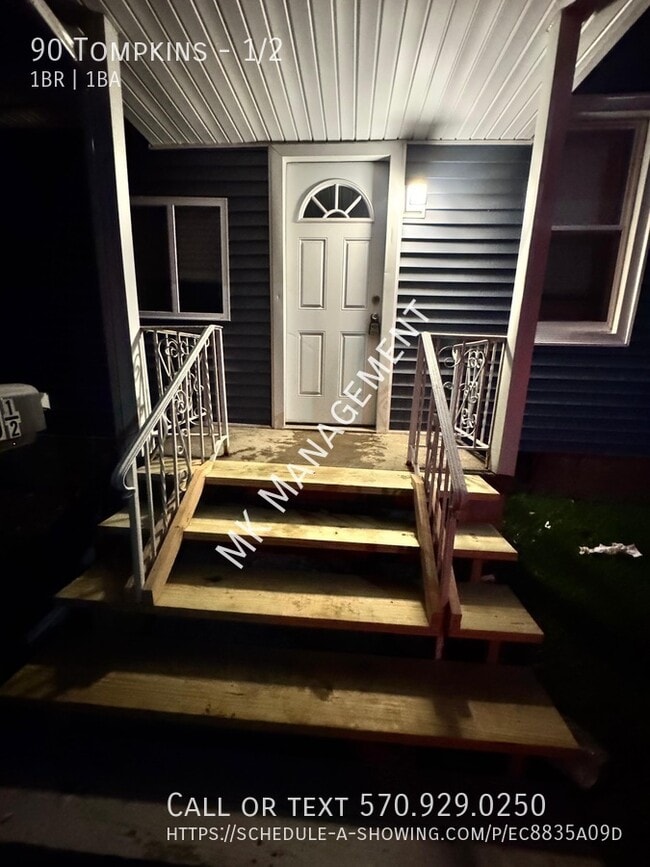 Building Photo - 90 Tompkins St