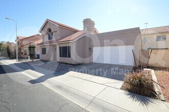 Building Photo - 1757 E Geronimo St