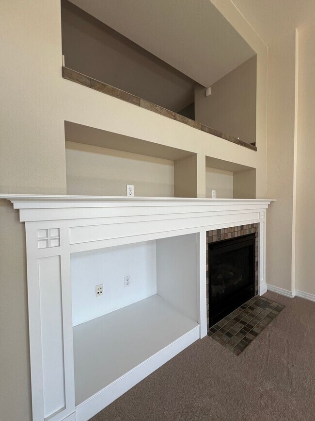 Foto del edificio - Charming Townhouse with Modern Comfort in ...