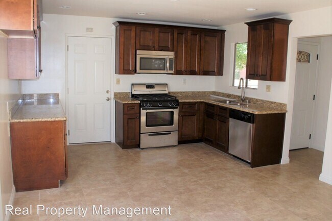 Building Photo - 3 br, 2 bath House - 820 AVOCADO LANE
