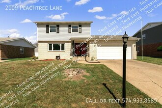 Building Photo - 2109 Peachtree Ln