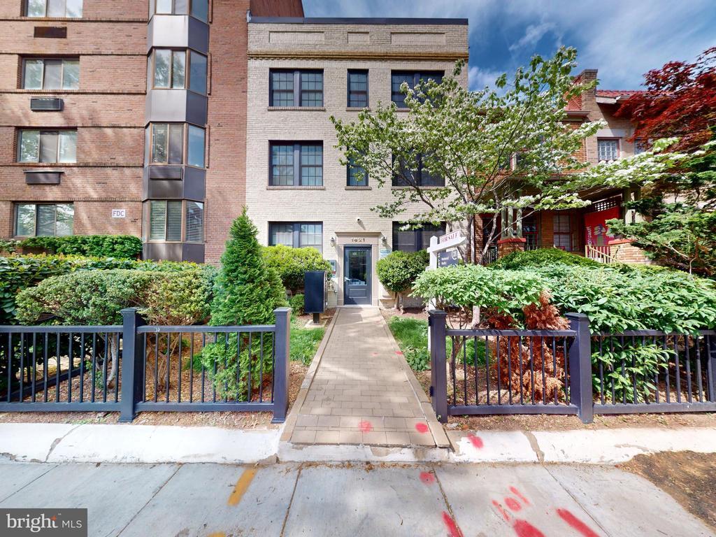 Primary Photo - 1821 T St NW