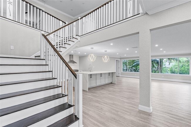 Foto del edificio - 311 E 8th Ave