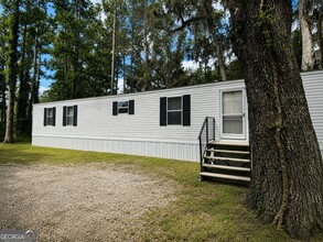 Building Photo - 7079 US-17