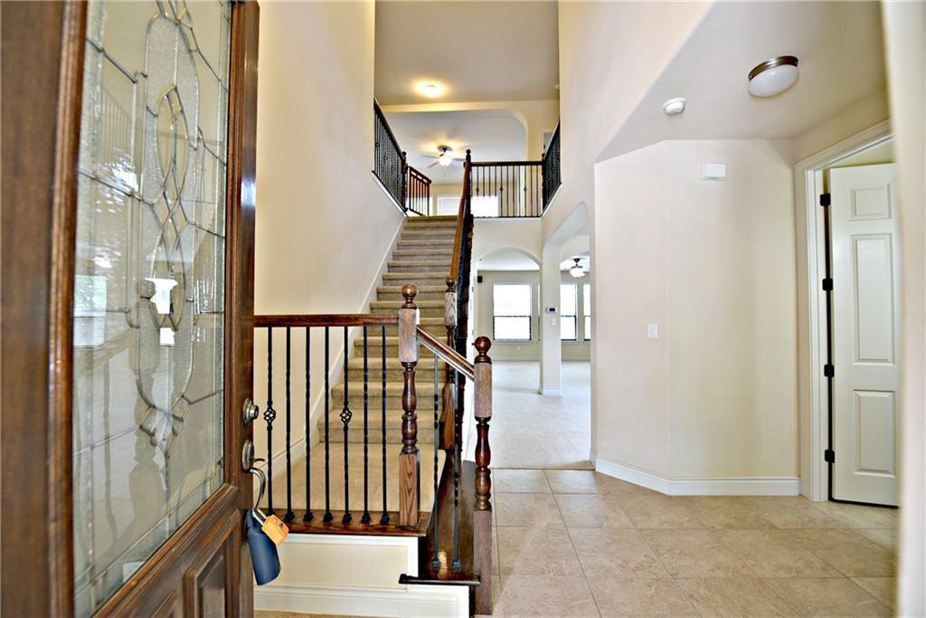Primary Photo - 6816 Barstow Ct