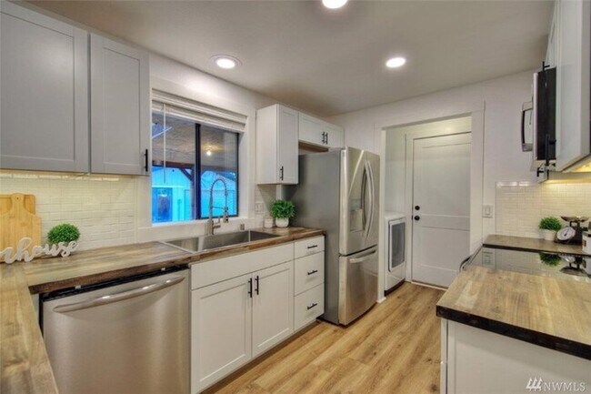 Foto del edificio - 5634 Berger Place Se, Olympia, WA, 98513