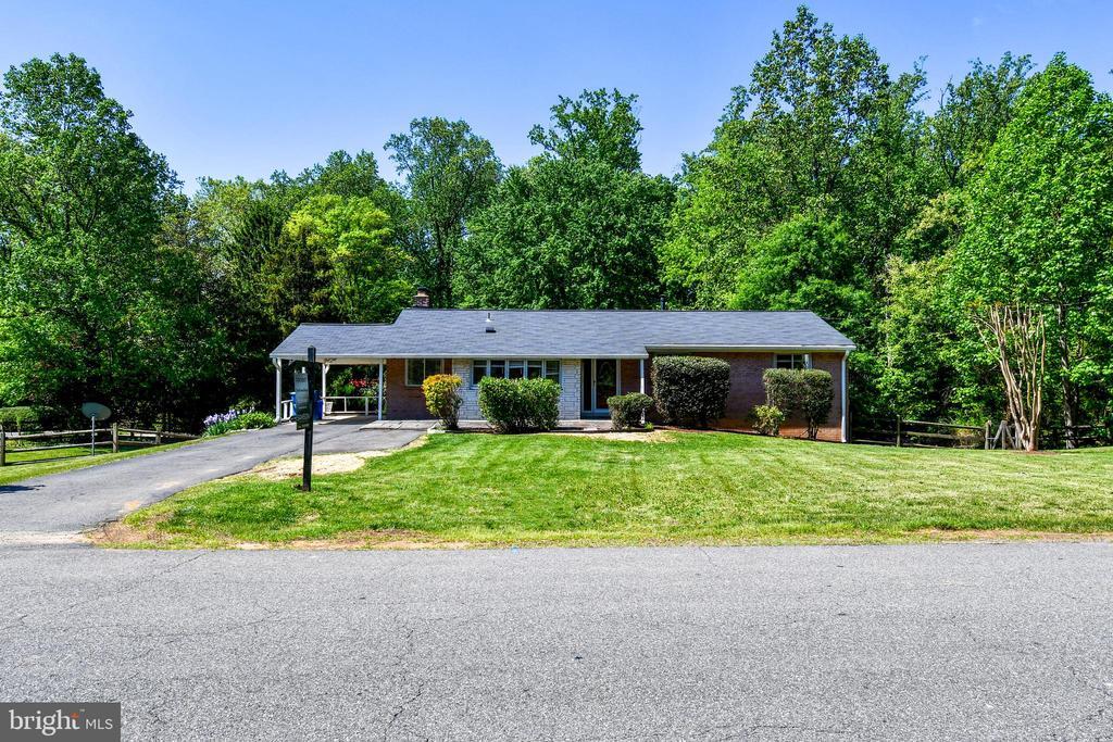 Foto principal - 4842 Randolph Dr