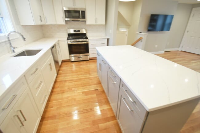 Photo - 173 Prospect St Apartments