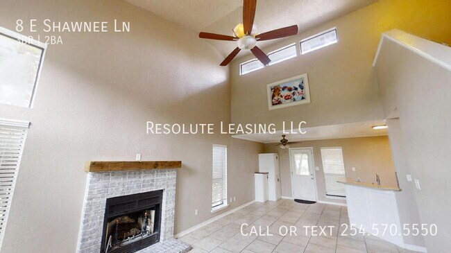 Foto del edificio - 8 E Shawnee Ln