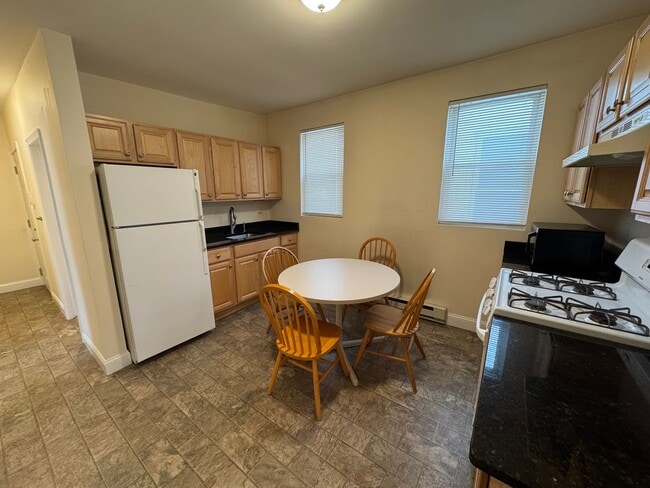 Photo - 220 Middlesex Ave Apartment