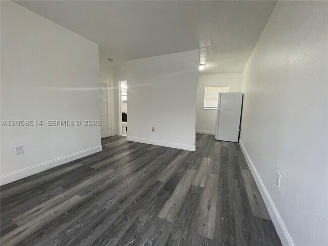 Foto del edificio - 15940 NE 19th Pl