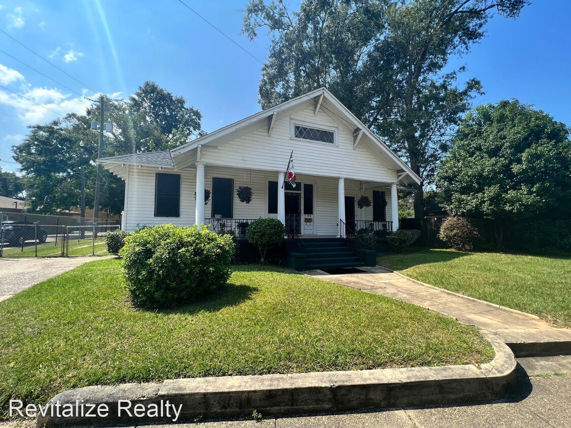 Primary Photo - 2 br, 1 bath House - 1709 Dr. Martin Luthe...