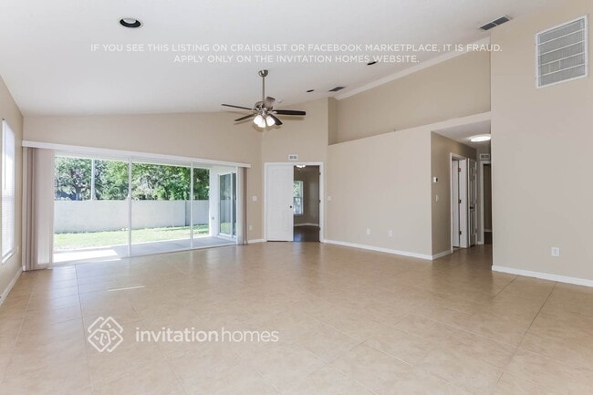 Building Photo - 24436 Summer Wind Ct