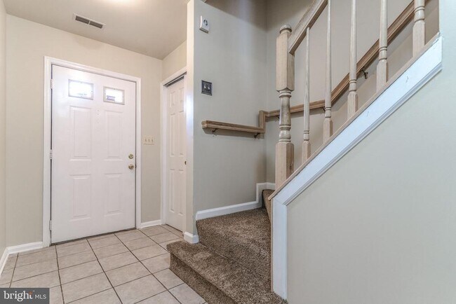 Foto del edificio - 13606 Captain Marbury Ln