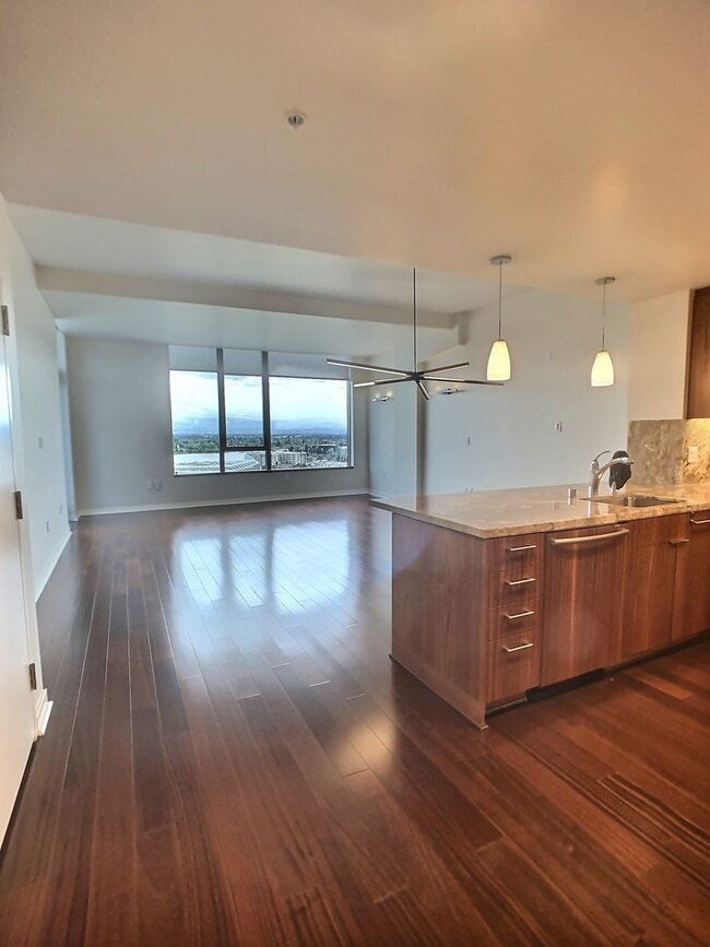 Building Photo - 38 N Almaden Blvd